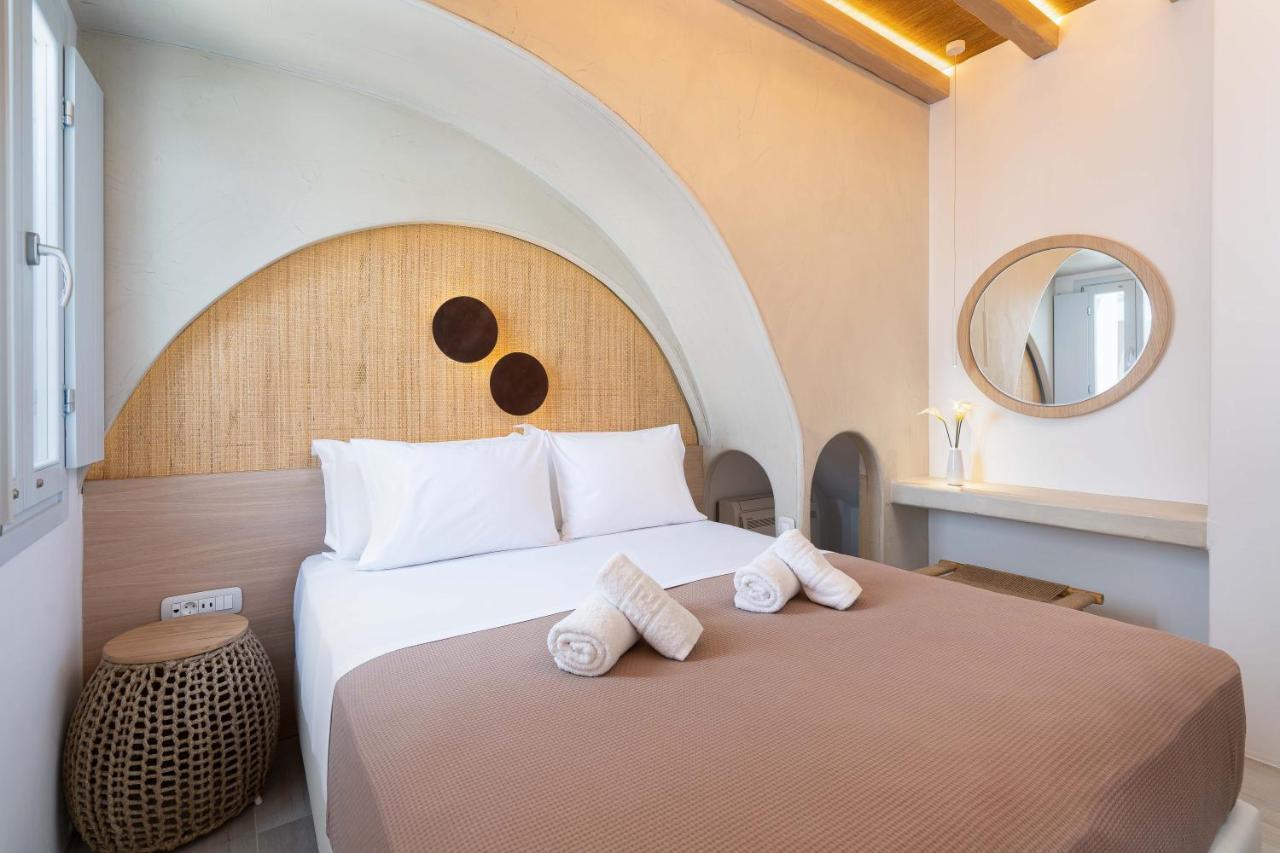 Airth Santorini Suites Firostefani Exterior photo