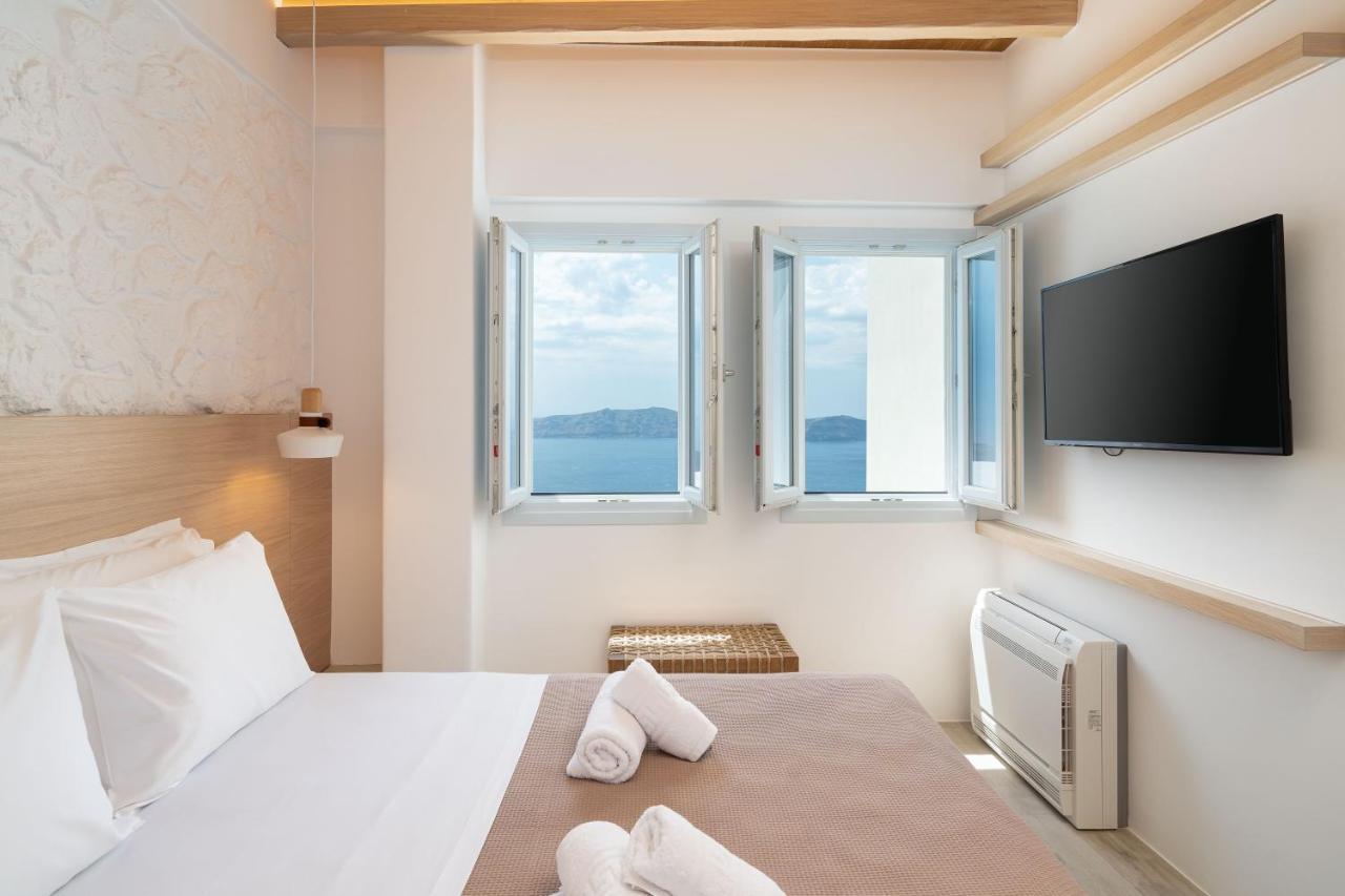 Airth Santorini Suites Firostefani Exterior photo