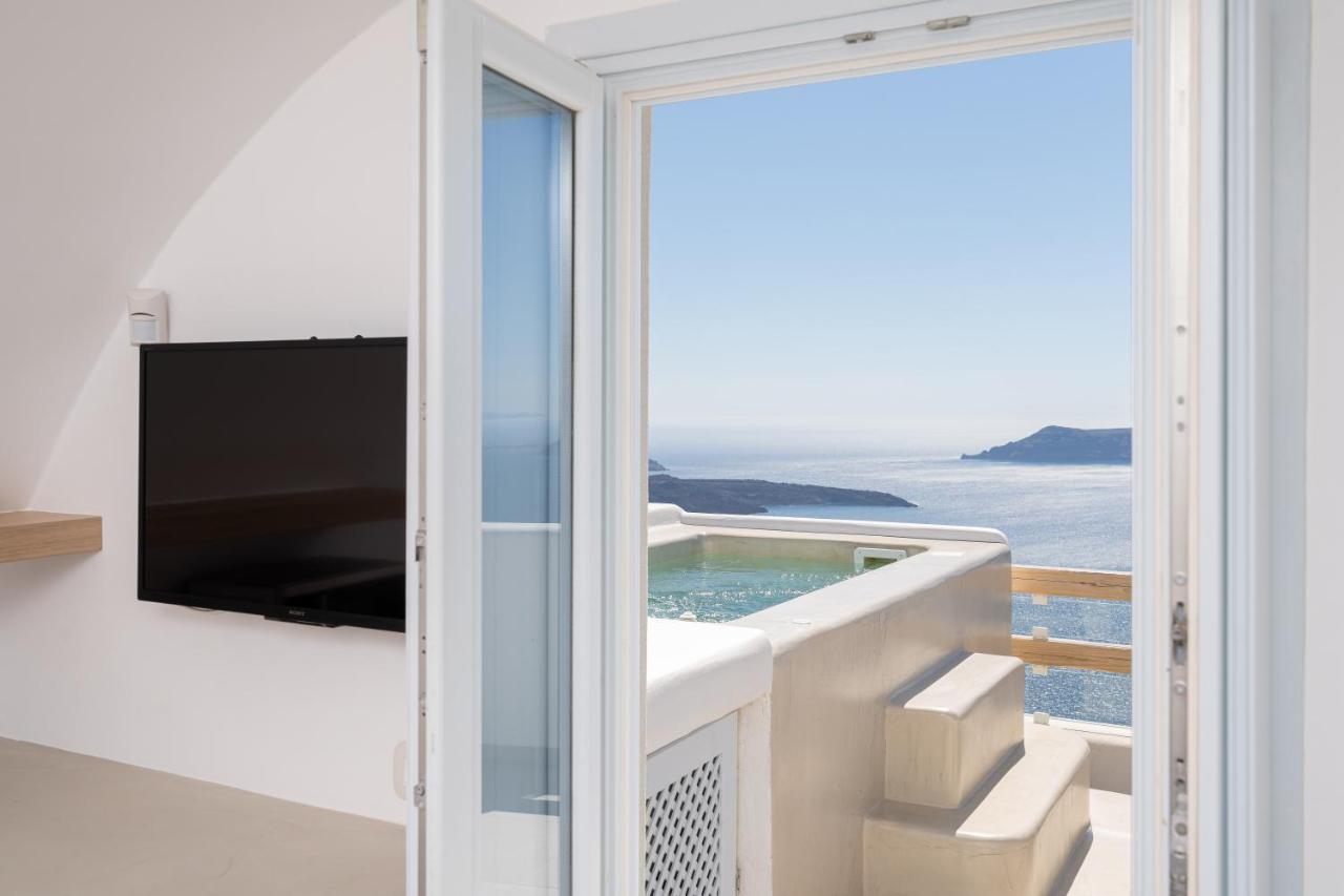 Airth Santorini Suites Firostefani Exterior photo